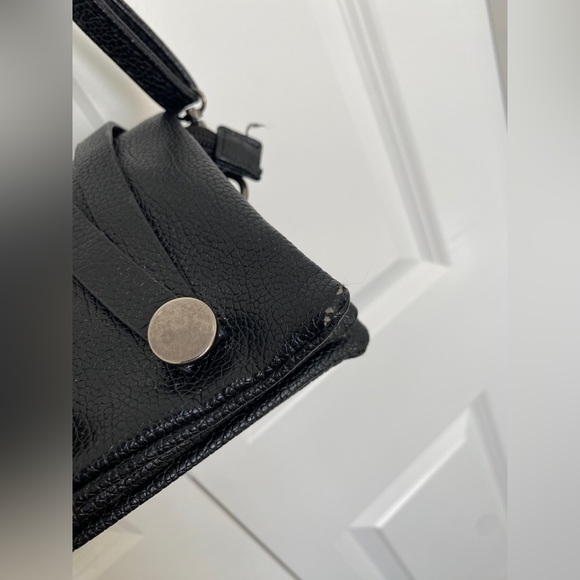 BLACK CLUCTH/ CTOSS BODY BAG - Picture 7 of 8